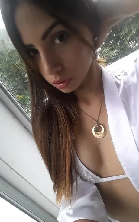 Irmak - Cennet VIP Escort Bayan Modeli - Gerçek Fotoğraflı İlan